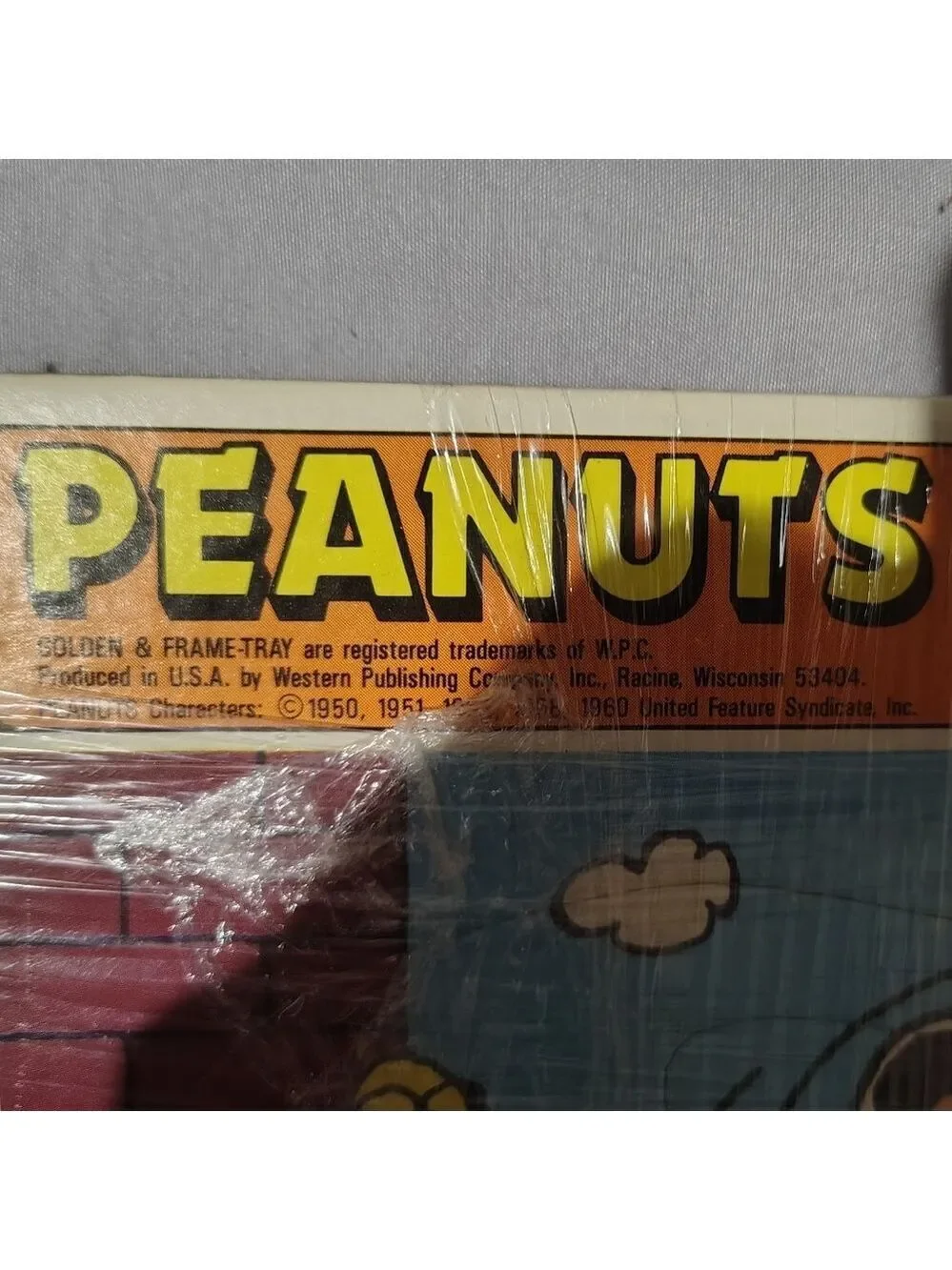 Peanuts Charlie Brown Lucy Snoopy playing Vintage Golden Frame Tray Puzzle 1980s